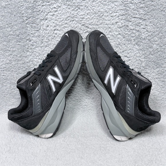 New Balance 990V5 Womens Size 10.5 Running Shoes Sneakers Black Suede USA - Picture 6 of 9